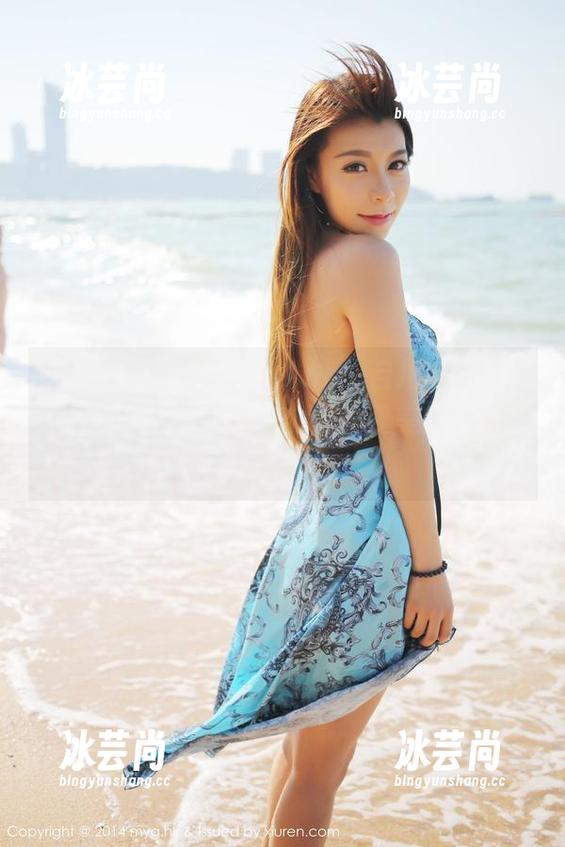 美媛馆 - 看到子纯儿Annie自拍，我再也忍不住想拿出手机，今天也要美美地拍一场！