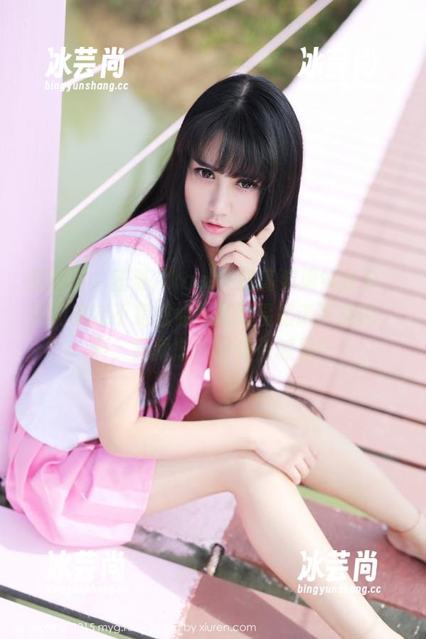美媛馆 - 蓝夏Akasha的高清清纯分享，你们确定不是把仙女从星星里请下来的，呃，我就想问问如何抓拍？
