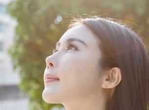 蜜桃社 – 御姐杏子的写真：每张图都像在撩人，我的脑袋没法停下来…