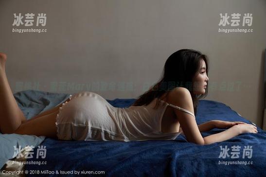 蜜桃社-蜜蕊Mary 蜜桃社 - 蜜蕊Mary的致命迷惑:白色美图让我想得有点过了…