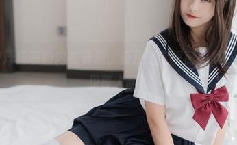 随便翻翻蜜汁猫裘的内衣资源，反正是个奇葩图集！什么时候能见真人啊？