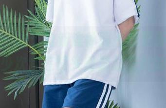 袜啵啵 – 稚予的新连体服图集更新，来看看有多少次我在镜头前瑟瑟发抖的瞬间！