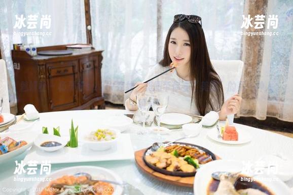 魅妍社 - 杨晨晨sugar在线，美图带你看“美脚”的另一种人生境界！