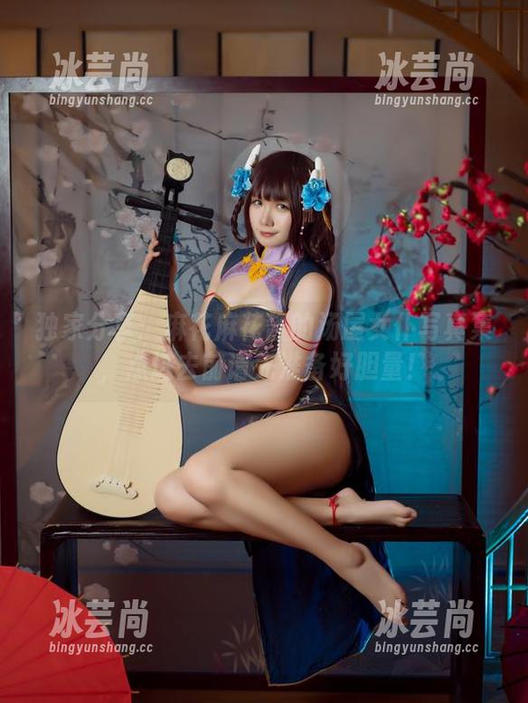 独家分享：麻花麻花酱的汤屋女仆写真集，点进去前请先准备好胆量！