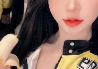 微密圈 – 黎允熙的红色蕾丝，清纯妹就这是不务正业的集合吗？