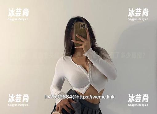 黑饱宝 微密圈 - 黑饱宝头像亮相,照片里到底隐藏了多少秘密?